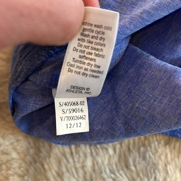 ATHLETA Cobalt Blue Allegro Drawstring Rushed Capri Pants Size 2 ? - Picture 9 of 12